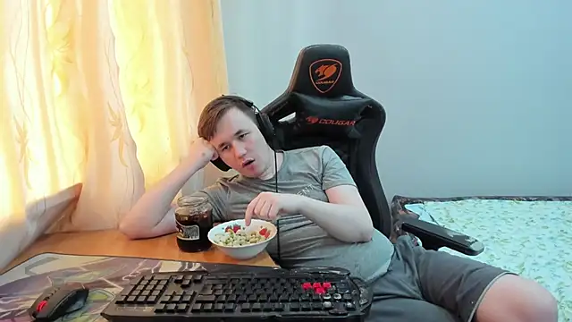 عرض كام iliaskrislove