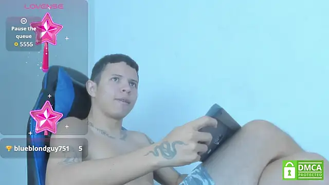 Steven_SkinnyBoyn Live XXX chat
