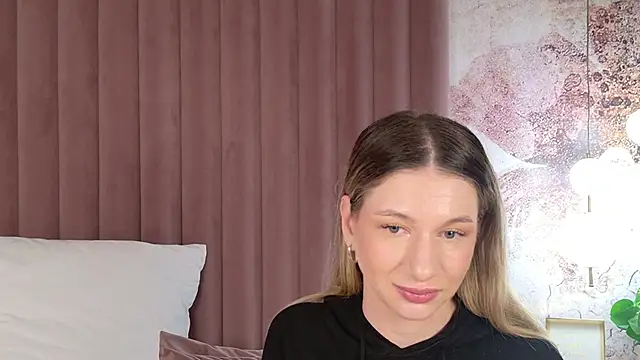 AriaHeart Webcam show