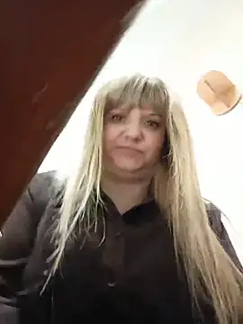 Office_Albertina's Webcam Show