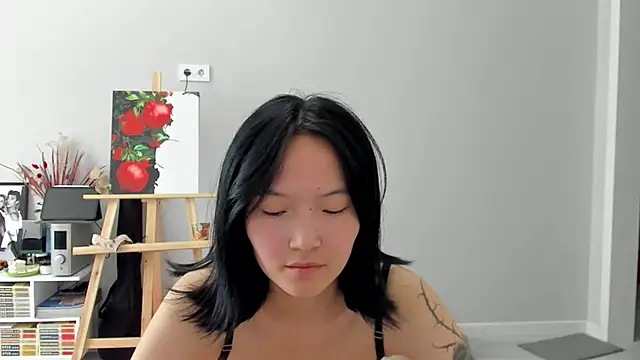 ailey_chao Adlı Modelin Canlı XXX Sohbeti
