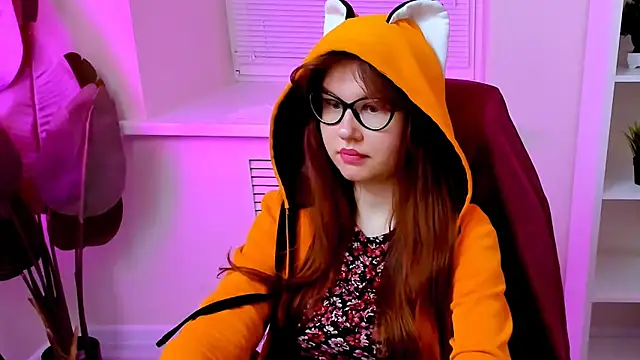 CarolGiggly 现场XXX聊天