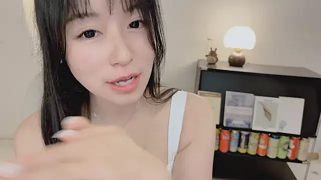 Onechestnut Chat XXX in diretta