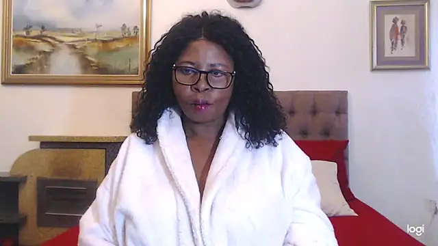 OmegaLipps Adlı Modelin Canlı XXX Sohbeti