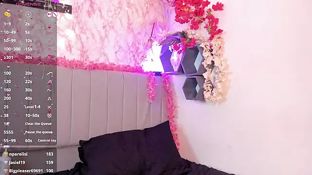 Chatroom XXX en direct de IsaDiiaz