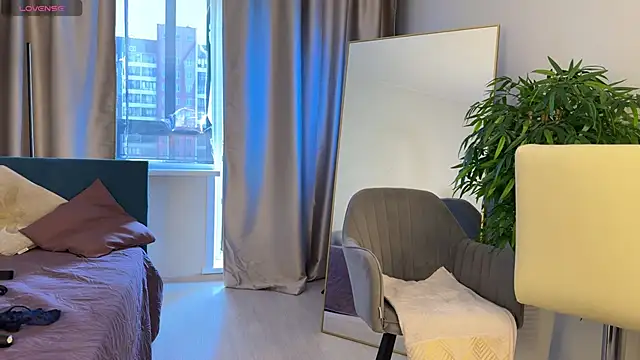 -Solar-Jane- Adlı Modelin Canlı XXX Sohbeti