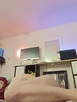 sissytrapdolly24 Show in webcam