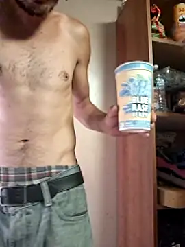 DaddyAndSplashQueen Adlı Modelin Canlı XXX Sohbeti