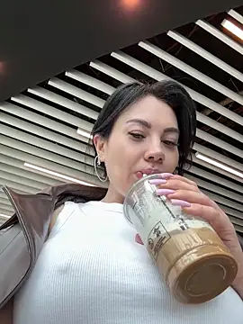 Wet__Bunny Show in webcam
