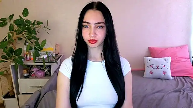 WildKittenX_ Live XXX Chat