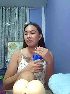 Show modela lady_kim_boner na web-kameri
