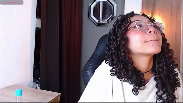 honeymoon_12 Live XXX-chat