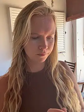 XXX chat uživo modela Ellie-rosee