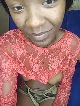 Chat +18 de ariahsexy ao vivo