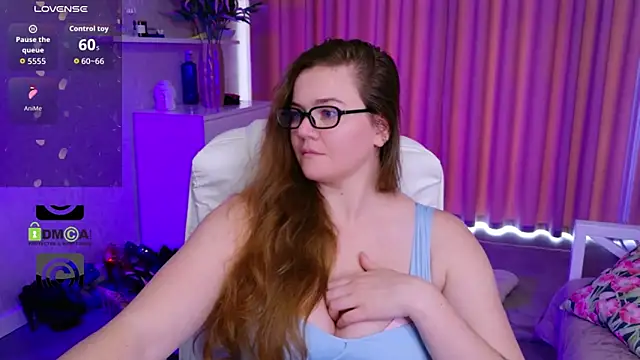 Chat XXX en directo de KellyKleine