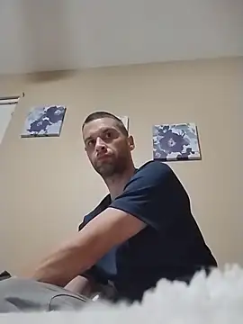 Pokazy przed kamerką – dik4cache