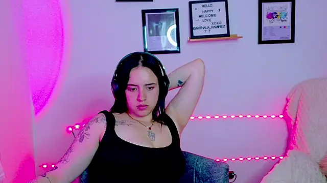 Show modela Zenin_1 na web-kameri