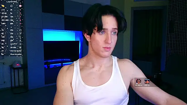 Онлайн чат XXX ChristianLevine_