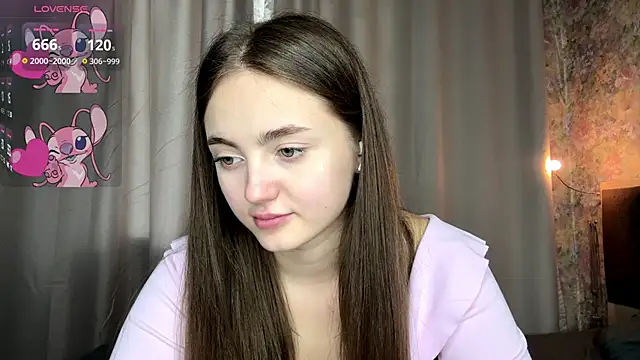 LoraDavi's Live XXX Chat