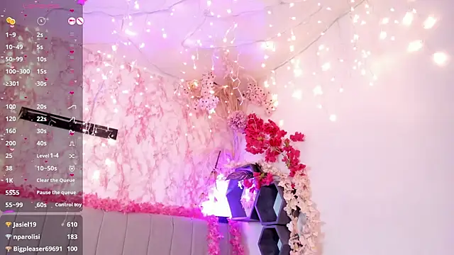 IsaDiiaz's Live XXX Chat