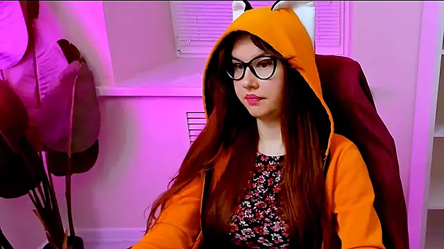 دردشة CarolGiggly الجنسية المباشرة