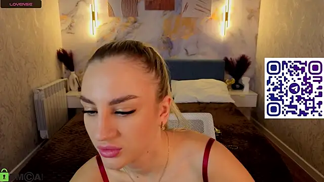 Silen_Tori Live XXX-chat