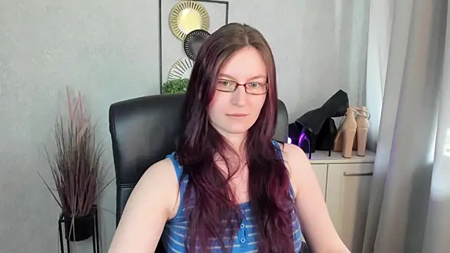 Živý XXX chat emmaxDelight