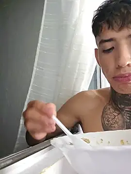 Darwinstark_'s Live XXX Chat