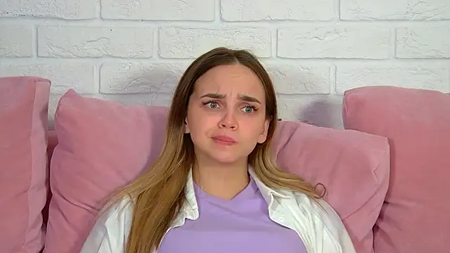 AnitaVenture XXX чат на живо