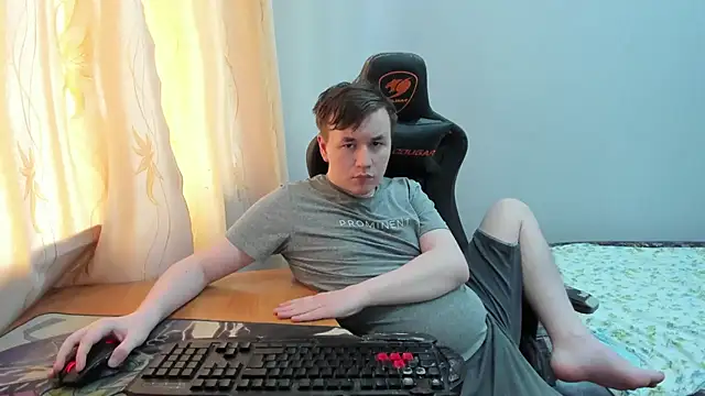 XXX chat uživo modela iliaskrislove