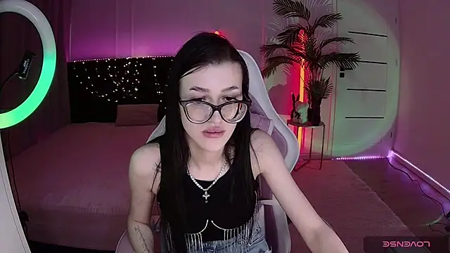 Chat XXX ao vivo de Ariella_Me