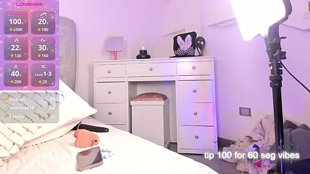 צ'אט XXX בשידור חי של im_tyra