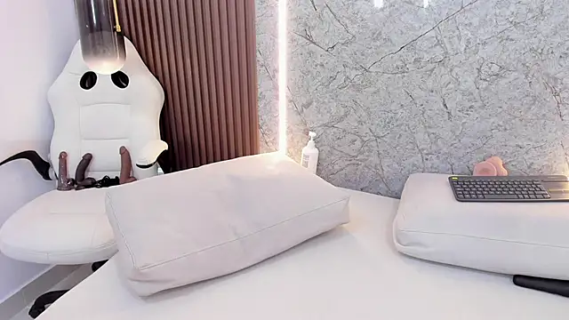 ammy_shell XXX чат на живо