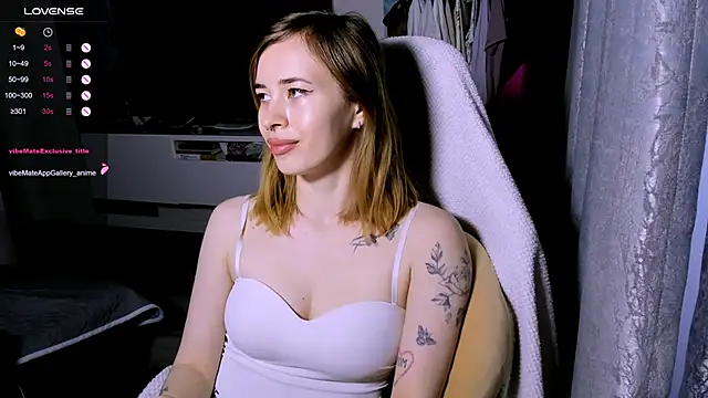 ZoyaMill's Live XXX Chat