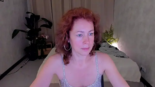 LeticiaRomano live XXX chat