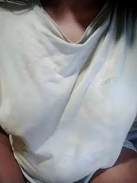 Sarah-Senate Chat XXX in diretta
