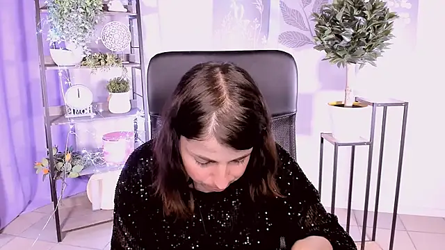 MartaEdams Chat XXX in diretta