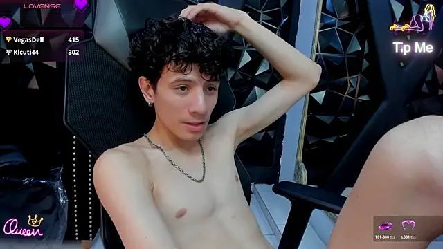 Angel_St1 Adlı Modelin Canlı XXX Sohbeti