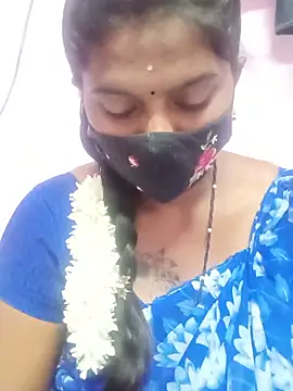 CuteDevilAnu Show Webcam