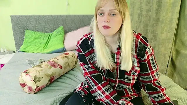 Webkamerová show Kira_Miler