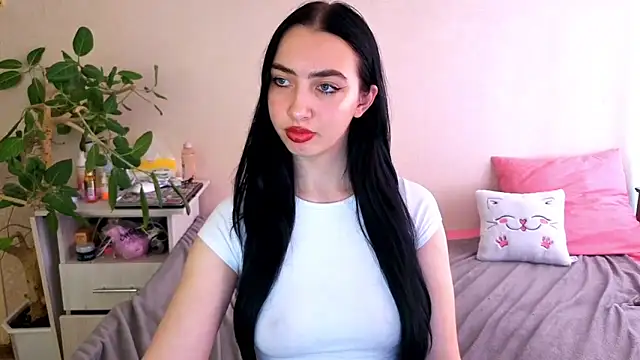 دردشة WildKittenX_ الجنسية المباشرة