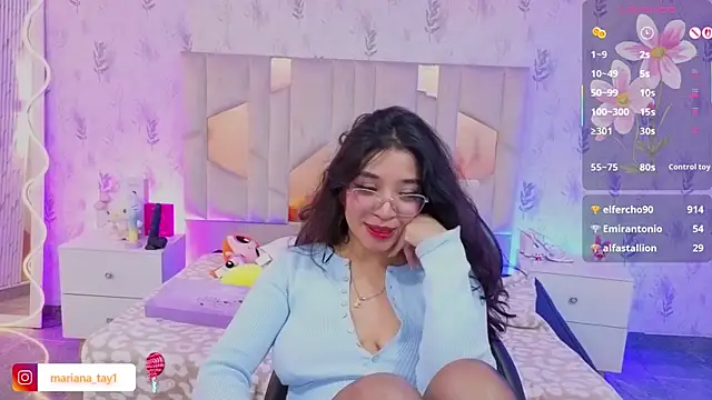 دردشة MARIANA_TAY1 الجنسية المباشرة