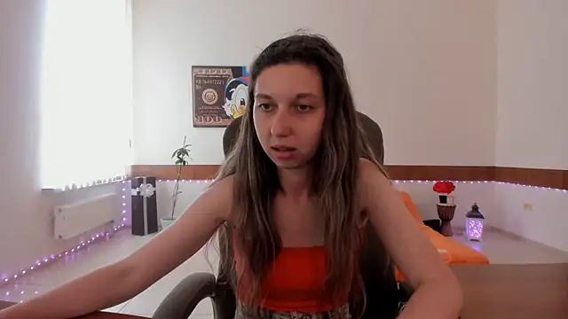 غرفة دردشة Ellina_Star المباشرة