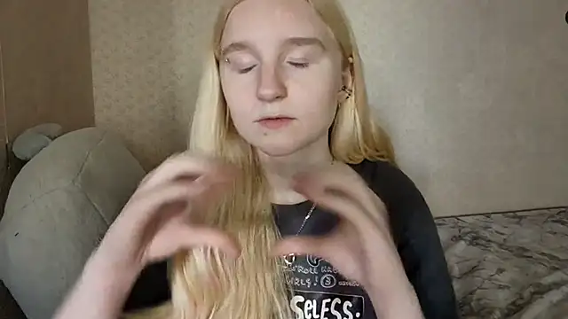 ForwentSeat's Live XXX Chat