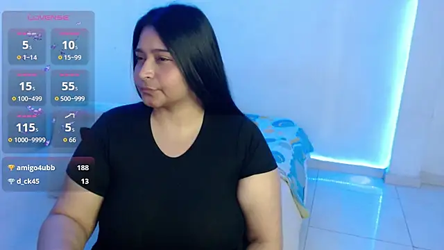 غرفة دردشة Alyson_17 المباشرة