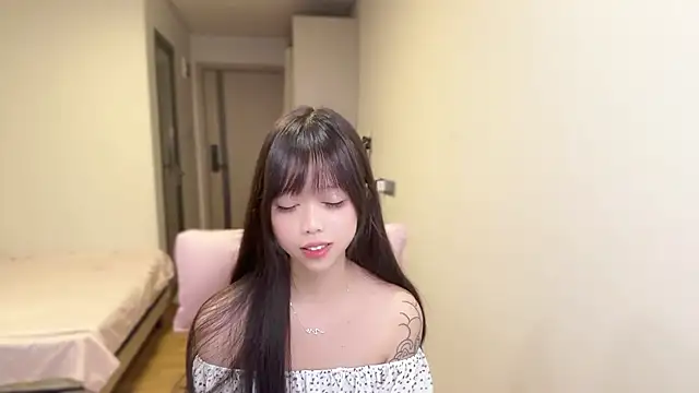 xiaobaozi-520 网络视讯表演
