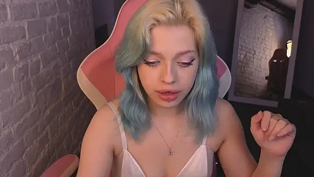 Clown_Princess: απευθείας συνομιλία ΧΧΧ