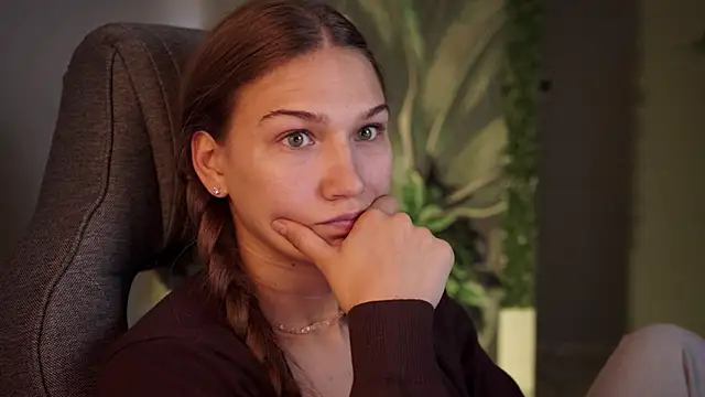 Sweet_Emilya's Live XXX Chat