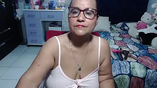 Chat +18 de pervert_mommy_ ao vivo