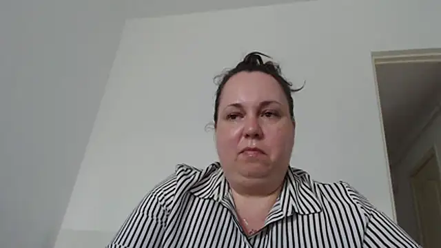 WendyRhoadesn Live XXX chat